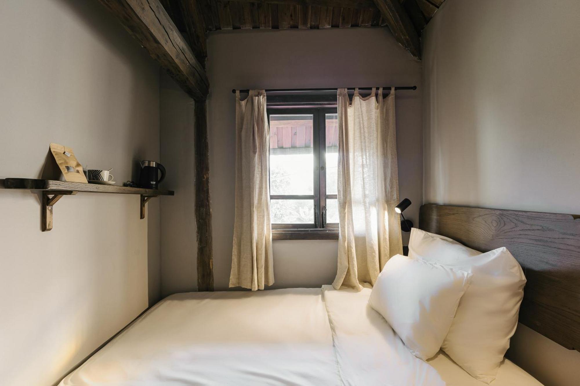 Toki Retreat Van Long Ninh Binh Exterior photo
